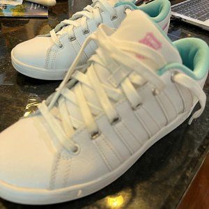 Like New K-Swiss Court Shoes SOLD